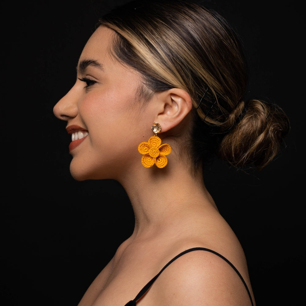 Mayo Stud Earrings