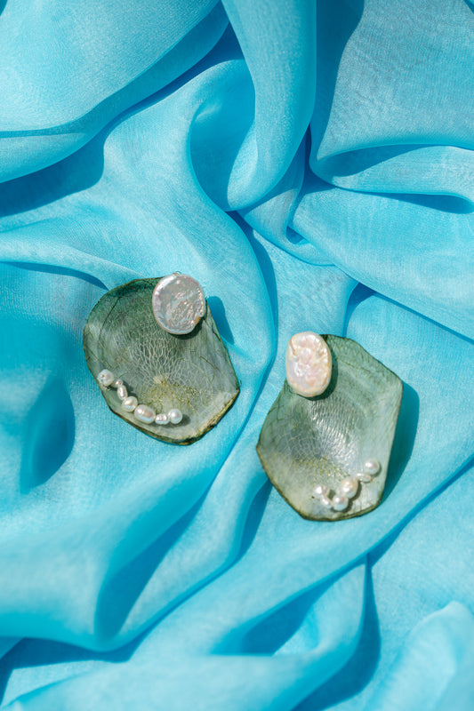 Agua Medium Stud Earrings