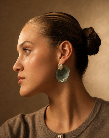 Agua Medium Stud Earrings